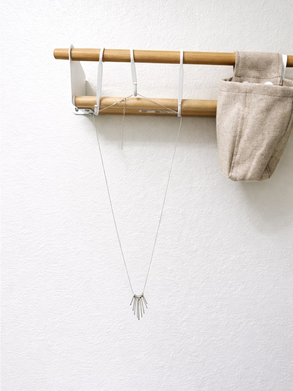 Minimalist Silver Spike Pendant Necklace - Women Jewelry